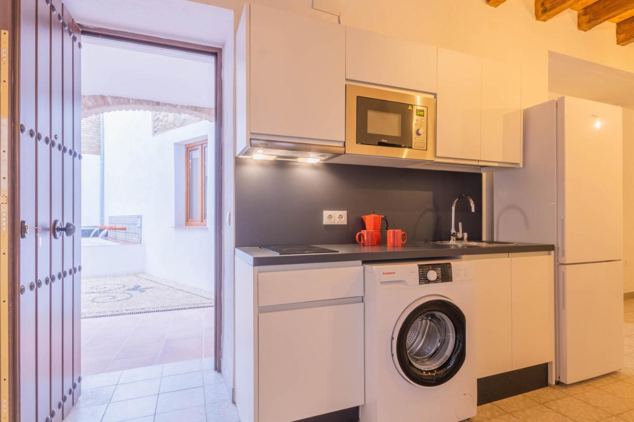 Apartamentos Miguel De Cervantes Centro コルドバ エクステリア 写真
