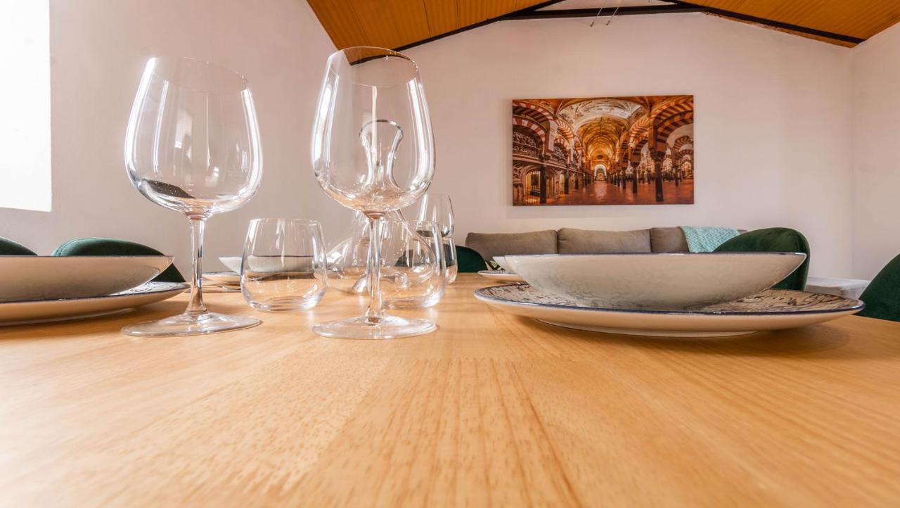 Apartamentos Miguel De Cervantes Centro コルドバ エクステリア 写真