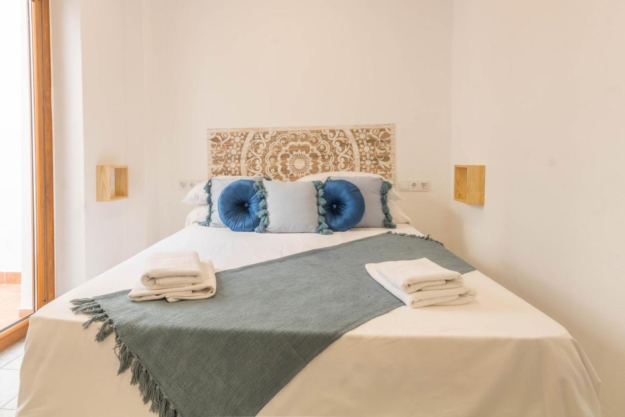 Apartamentos Miguel De Cervantes Centro コルドバ エクステリア 写真
