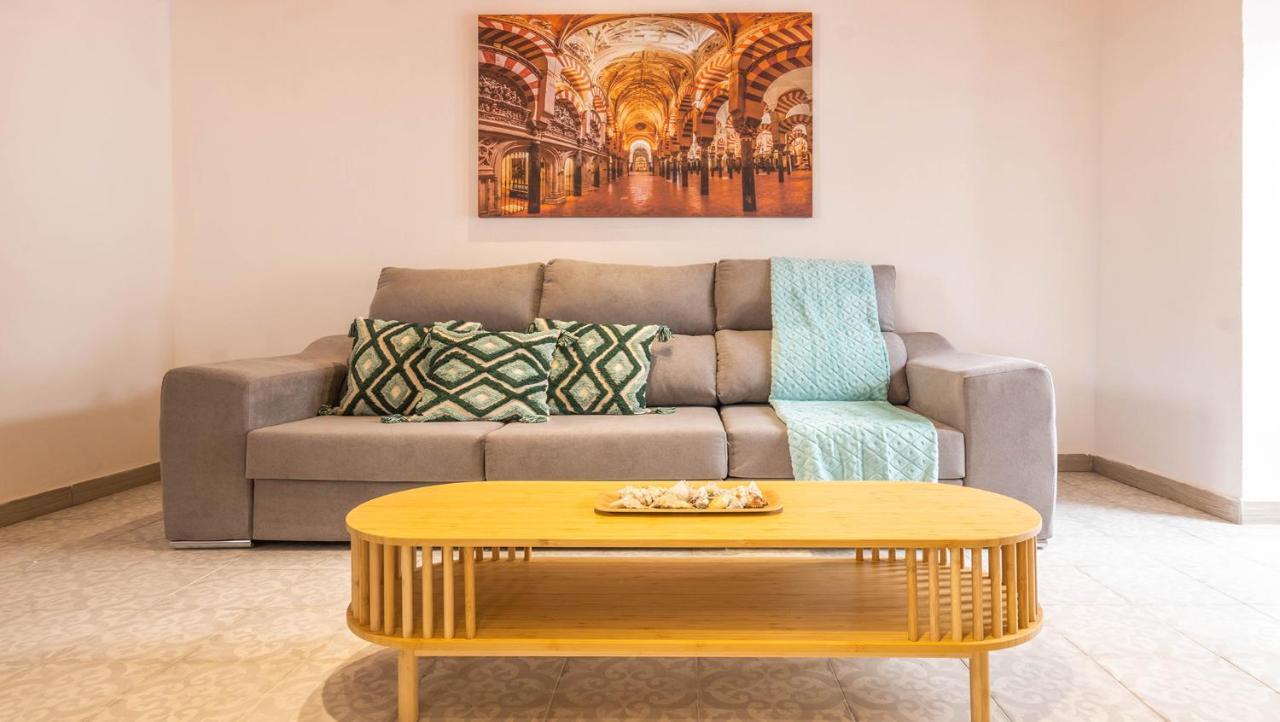 Apartamentos Miguel De Cervantes Centro コルドバ エクステリア 写真