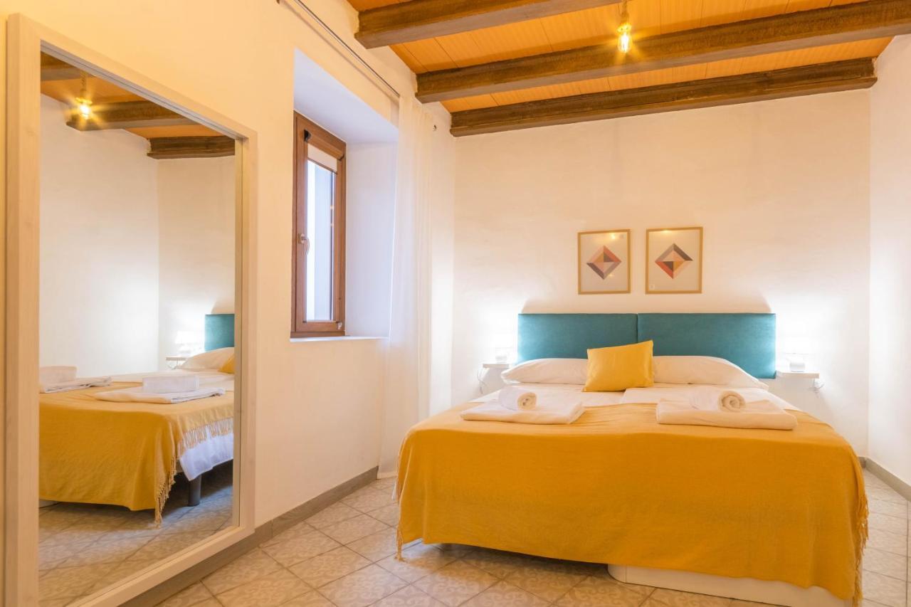 Apartamentos Miguel De Cervantes Centro コルドバ エクステリア 写真
