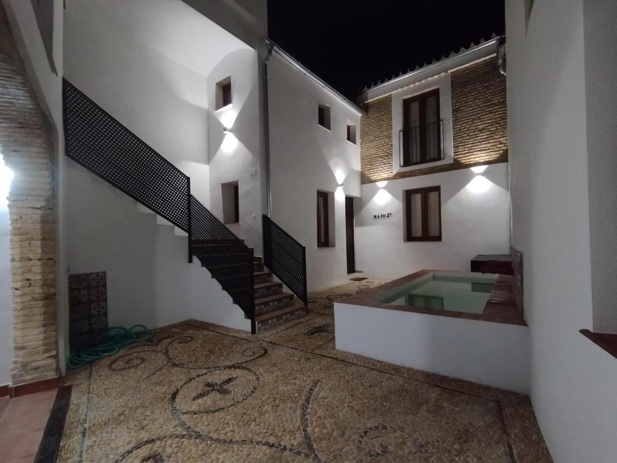 Apartamentos Miguel De Cervantes Centro コルドバ エクステリア 写真