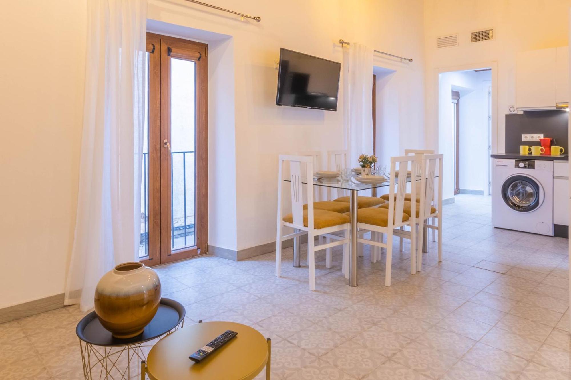 Apartamentos Miguel De Cervantes Centro コルドバ エクステリア 写真