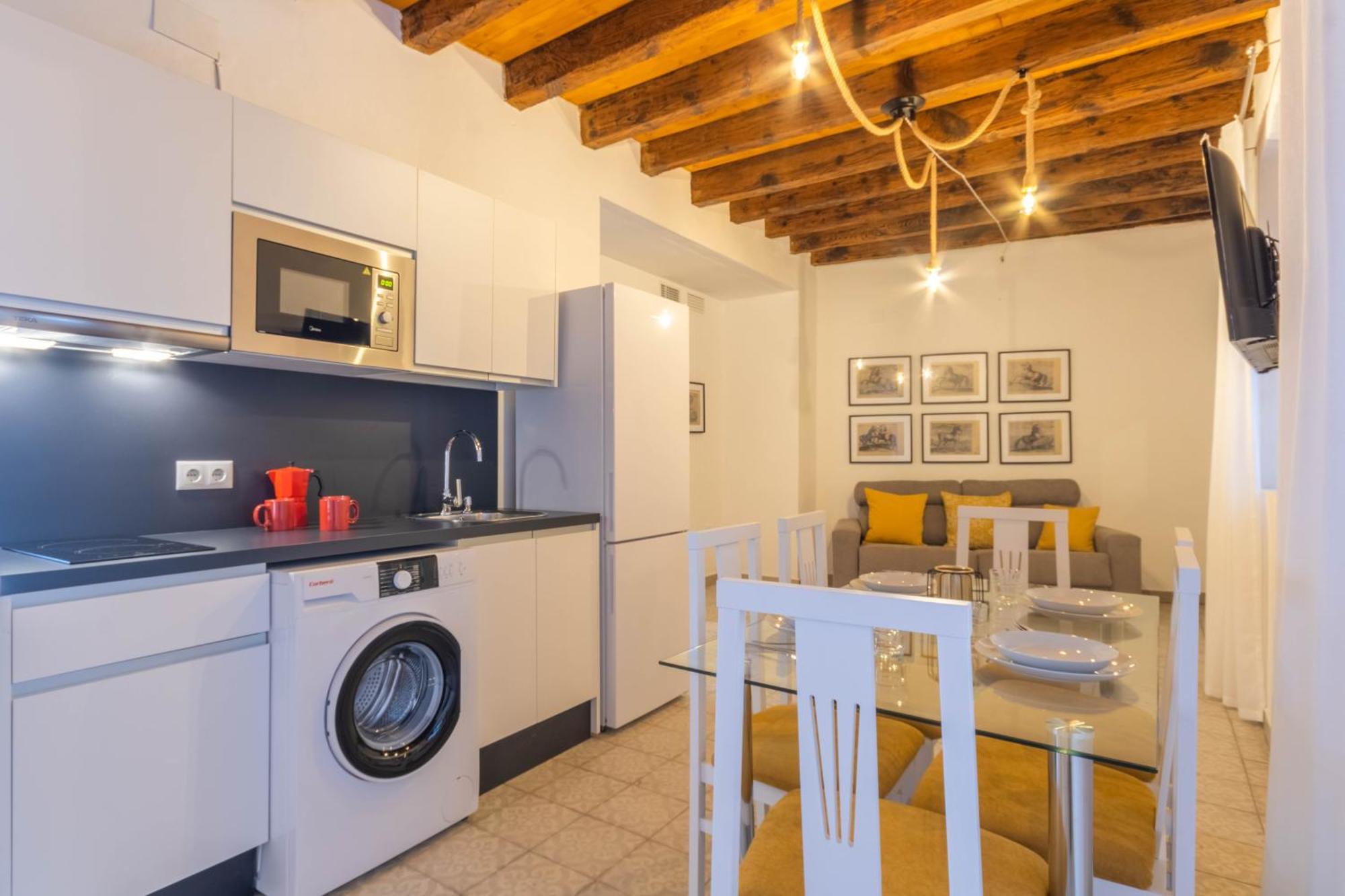 Apartamentos Miguel De Cervantes Centro コルドバ エクステリア 写真